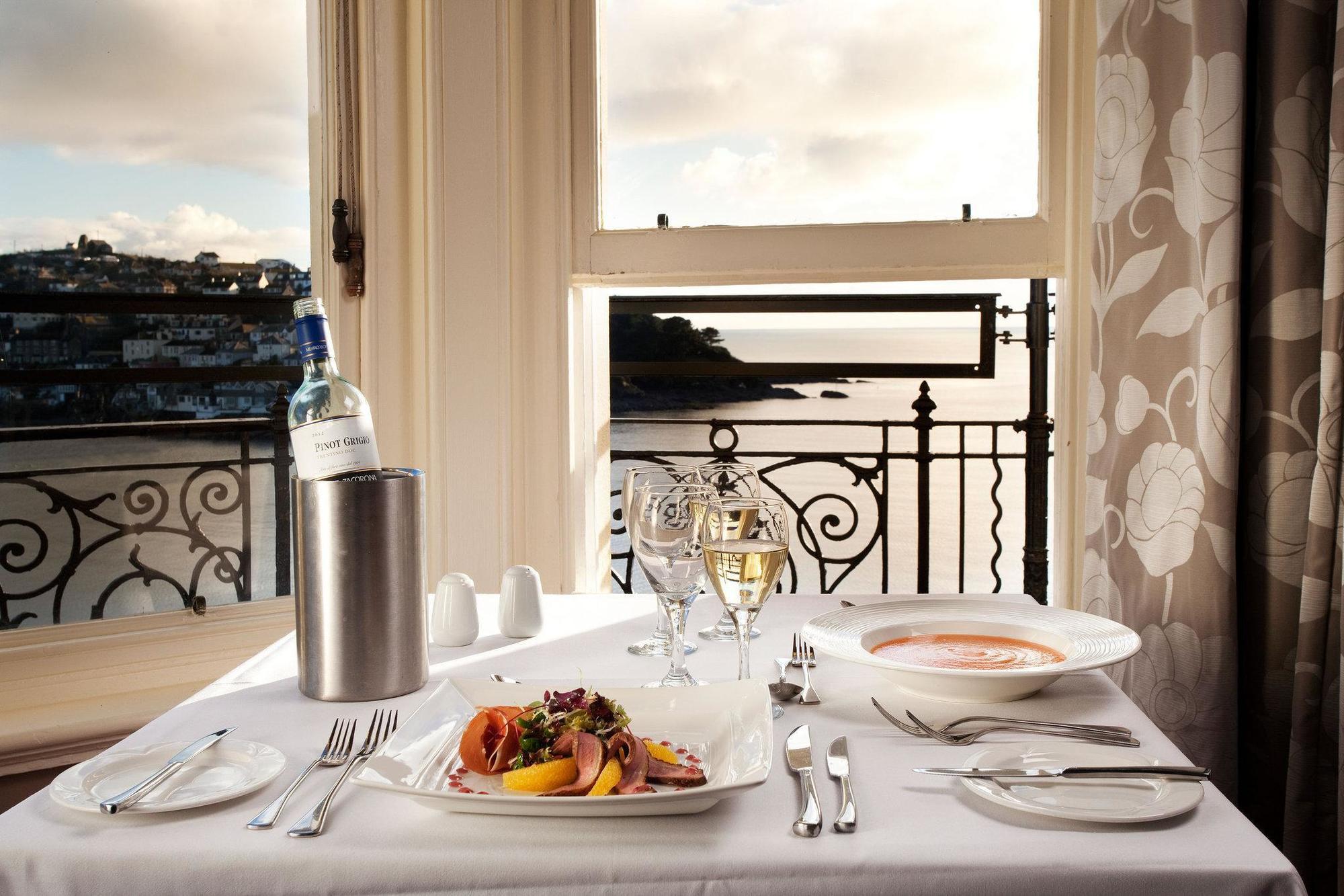 Harbour 4* Фовей